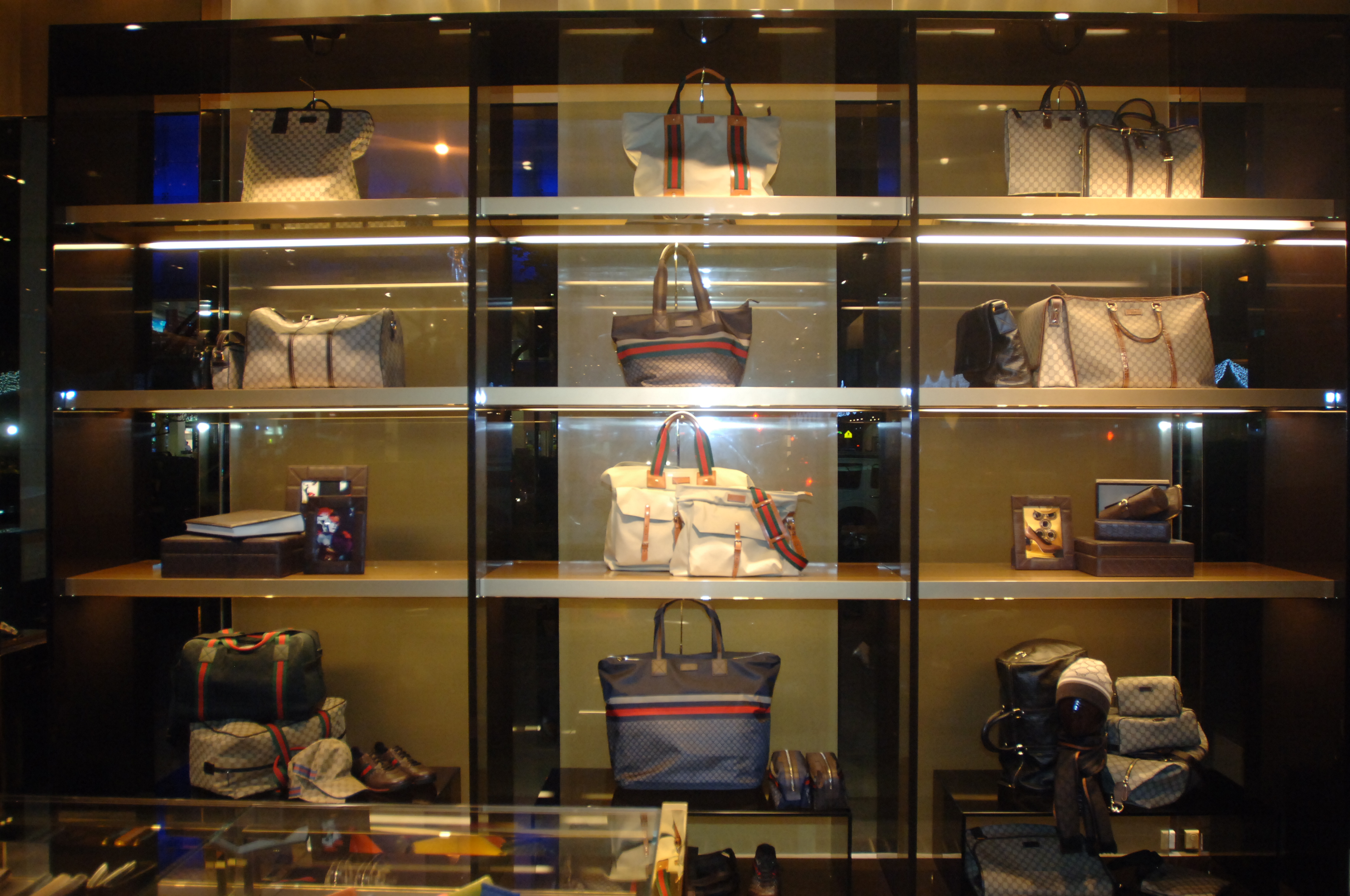 Look: Gucci Unveils New Boutique In Greenbelt 4, Manila