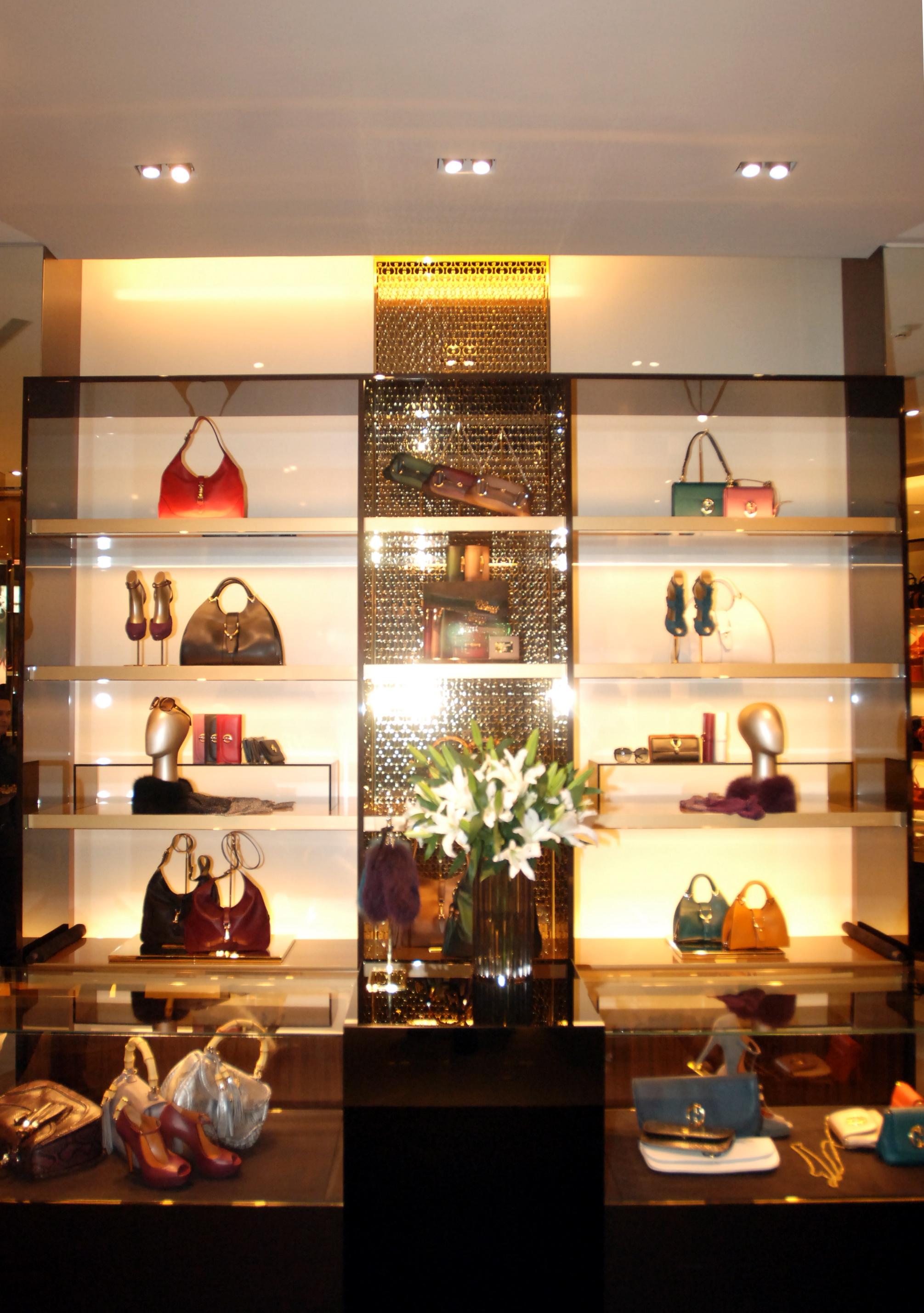 Gucci’s Greenbelt shop reopens on 11.11.11 | Lifestyle.INQ