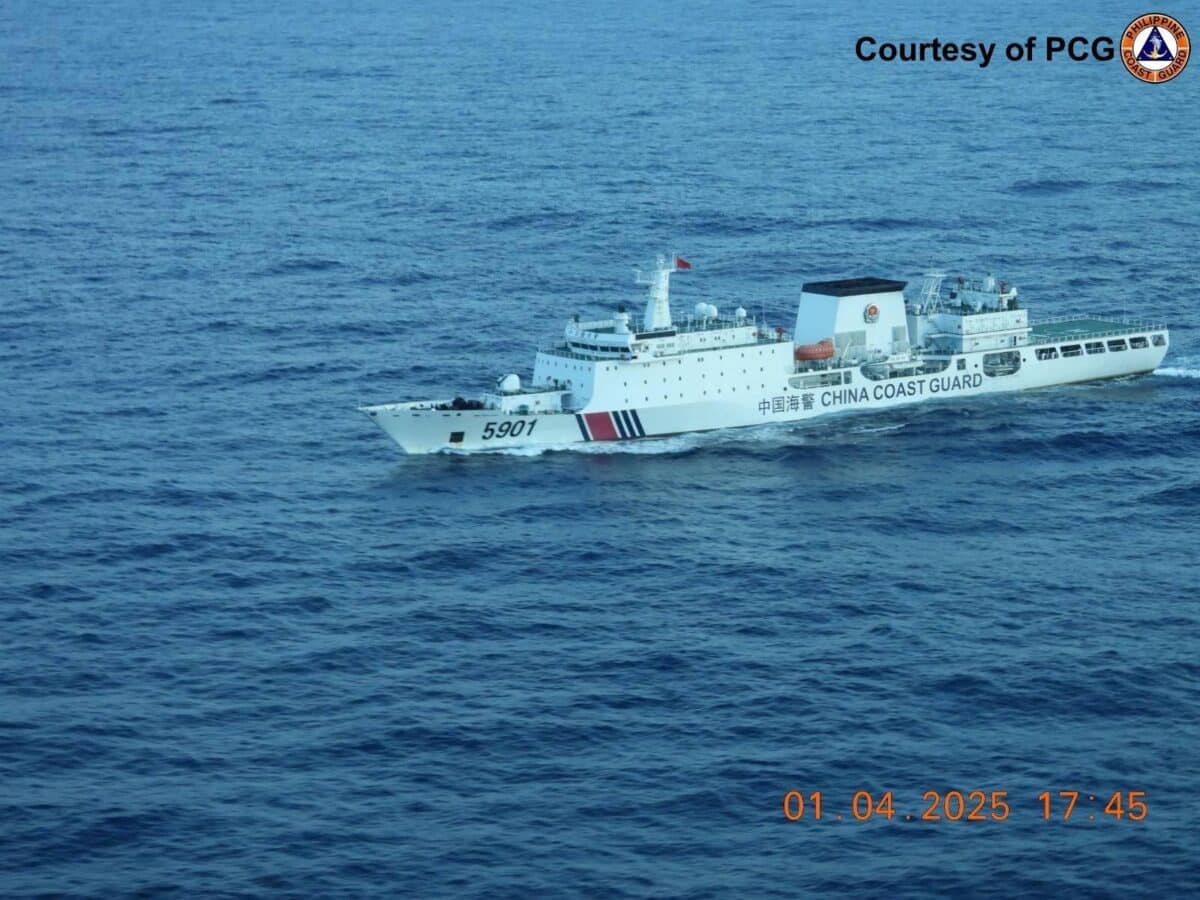 Ang “monster ship” ng China ay namataan “mas malayo sa silangan mula sa Scarborough Shoal, ayon sa West Philippine Sea monitor na si Ray Powell.